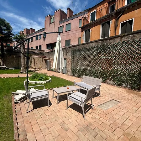 公寓 Il Giardino Di Anna- Con Giardino Privato 威尼斯