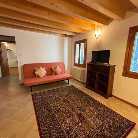 公寓 Il Giardino Di Anna- Con Giardino Privato *